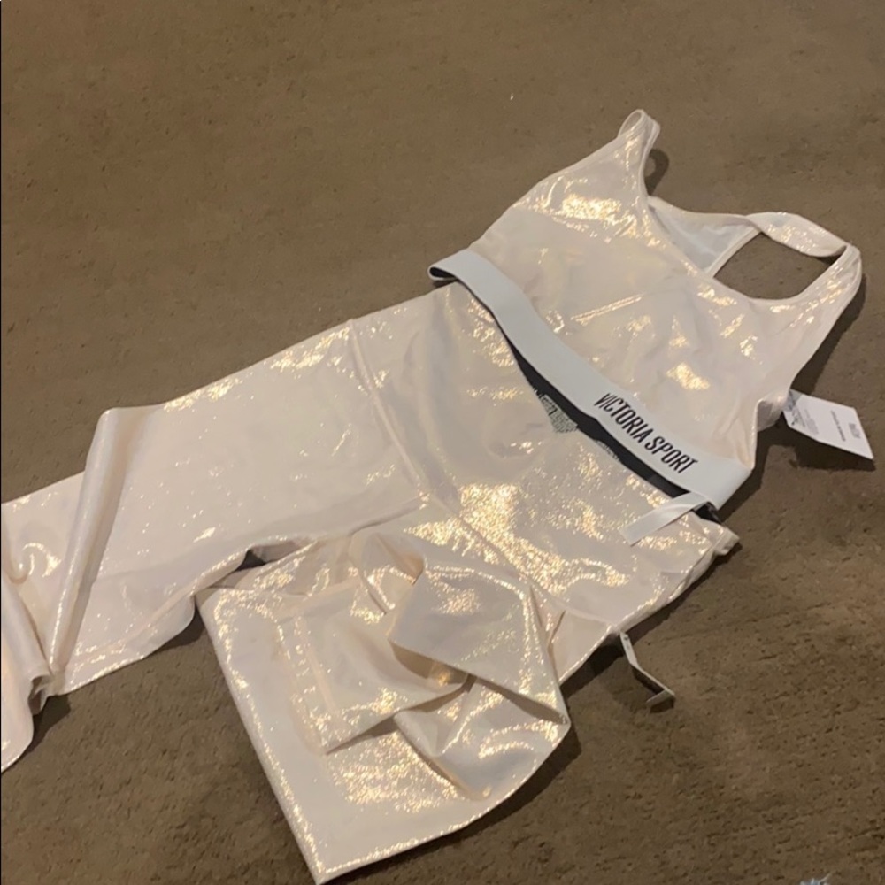 Victoria’s Secret Sport leggings and Sports Bra
